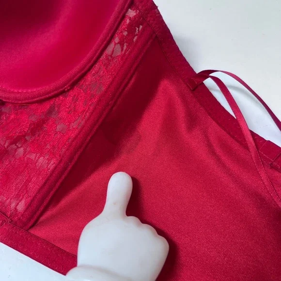 Windsor Romantic Red Lace Sequin Heavily Beaded Bustier Top Coquette Size M READ - Picture 11 of 11